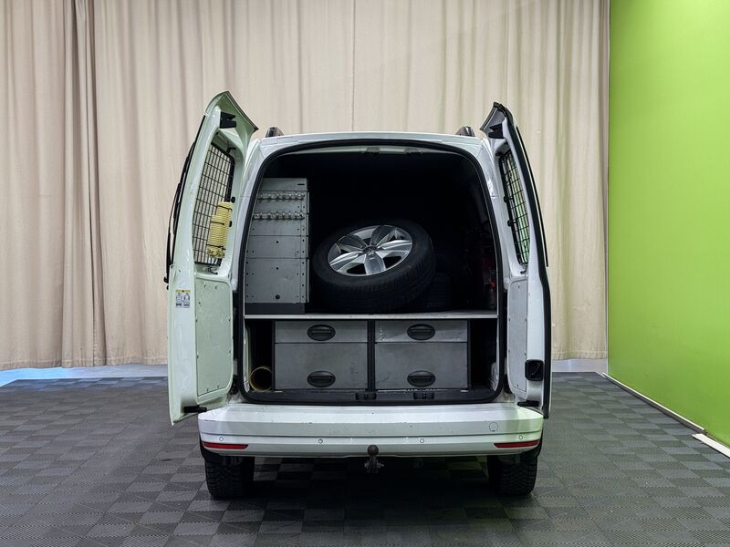 Volkswagen Caddy Maxi vaihtoauto