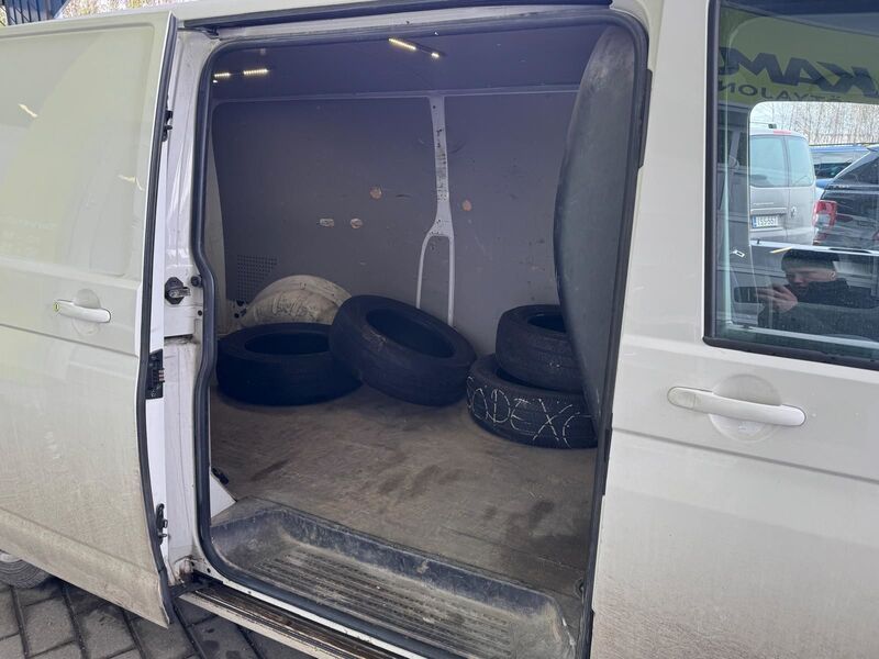 Volkswagen Transporter vaihtoauto