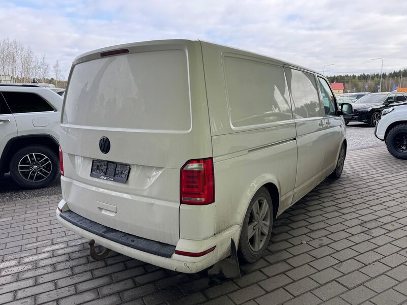 Volkswagen Transporter vaihtoauto