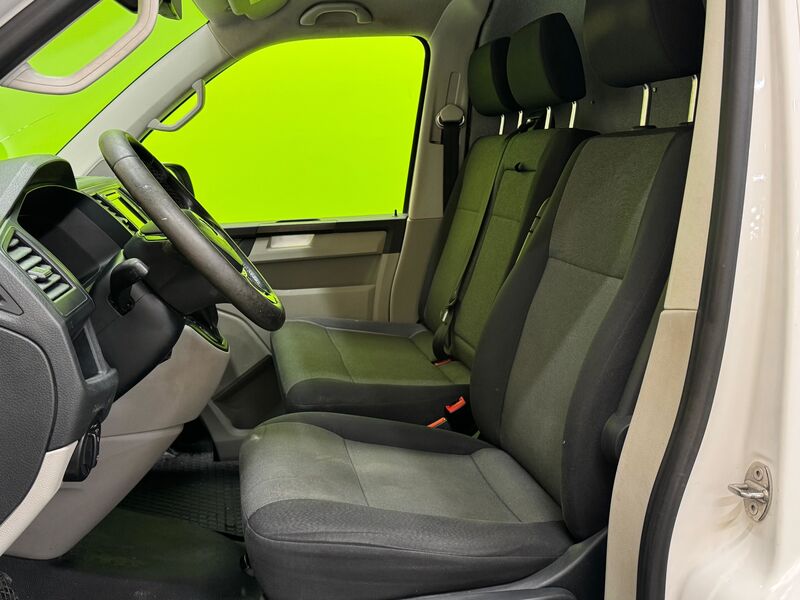 Volkswagen Transporter vaihtoauto