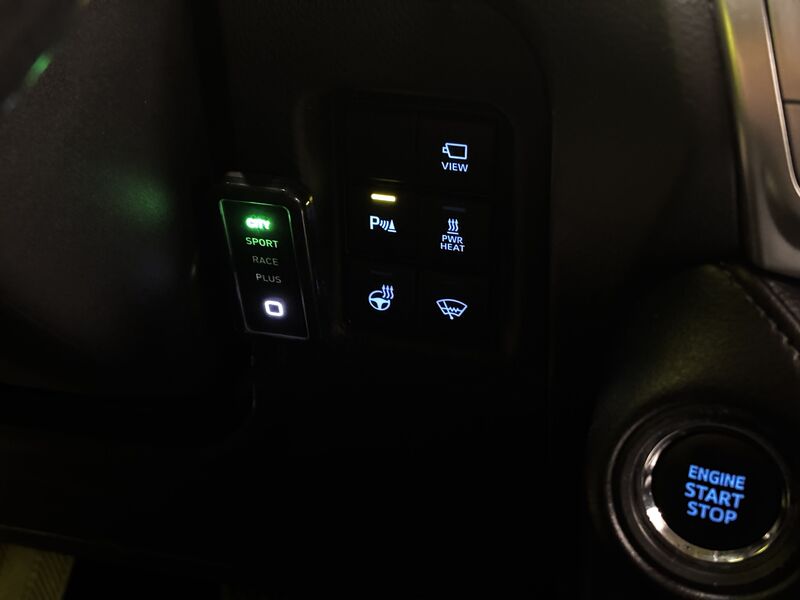 Toyota Land Cruiser vaihtoauto