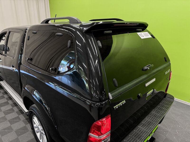 Toyota Hilux vaihtoauto