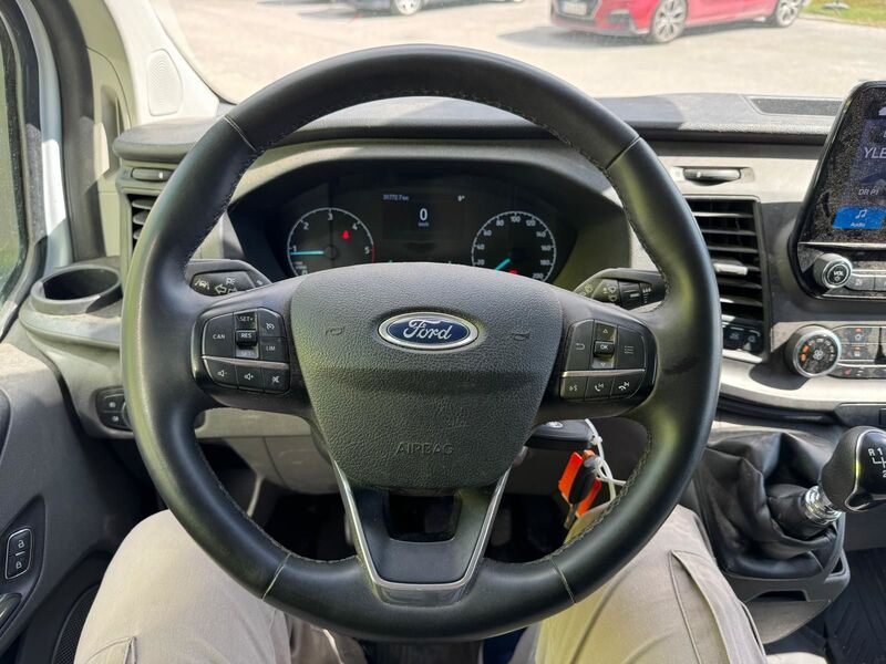 Ford Transit Custom vaihtoauto