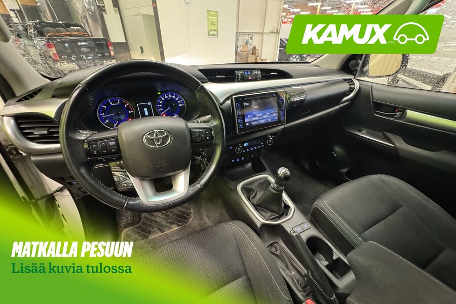 Toyota Hilux vaihtoauto
