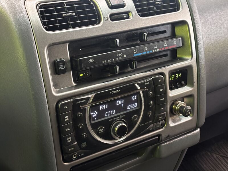 Toyota Hiace vaihtoauto