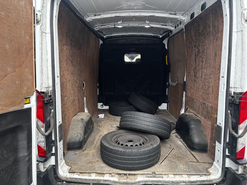 Ford Transit vaihtoauto