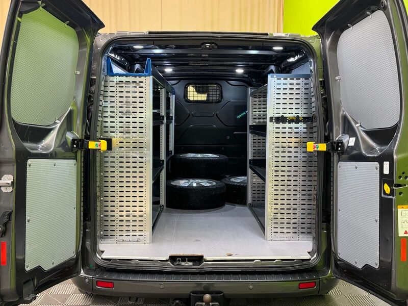 Ford Transit Custom vaihtoauto