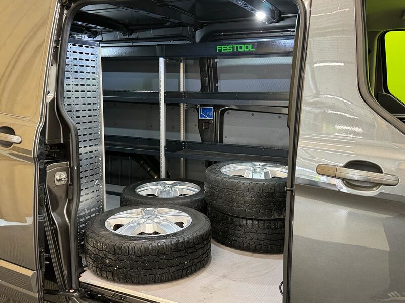 Ford Transit Custom vaihtoauto