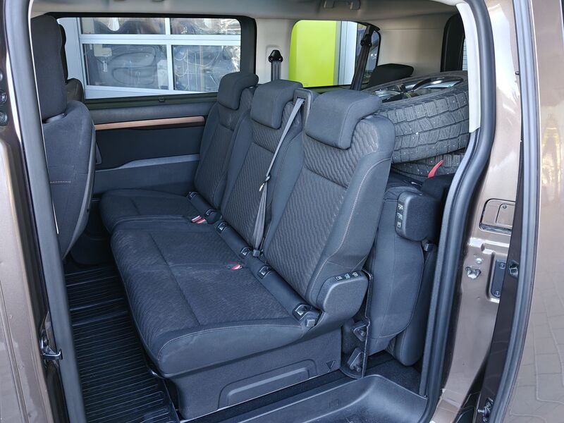 Toyota Proace Verso vaihtoauto