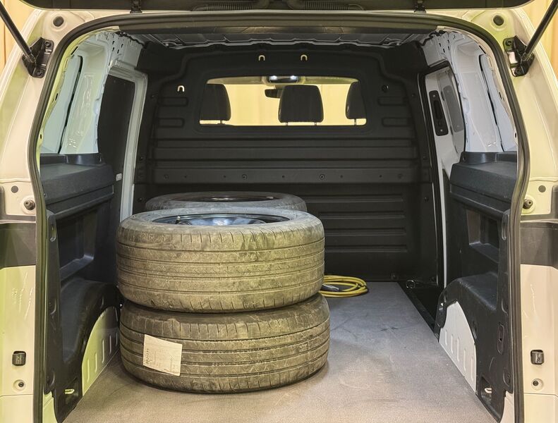 Volkswagen ID. Buzz vaihtoauto