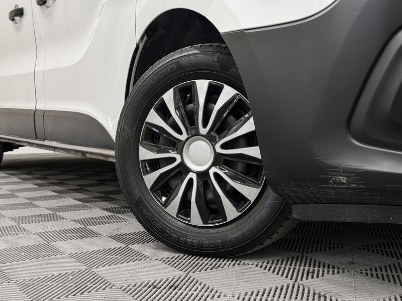 Renault Trafic vaihtoauto