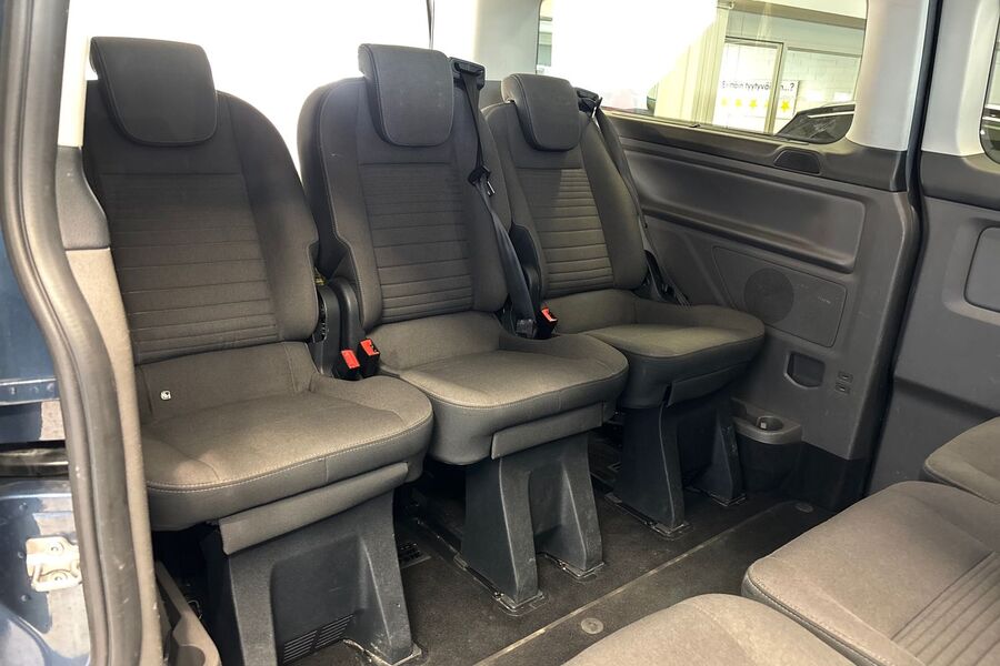 Ford Tourneo Custom vaihtoauto