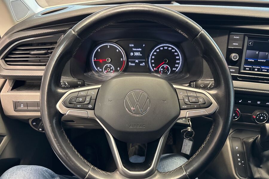 Volkswagen Transporter vaihtoauto