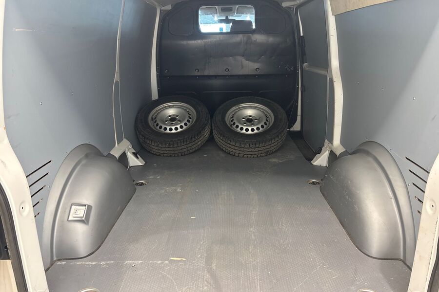 Volkswagen Transporter vaihtoauto