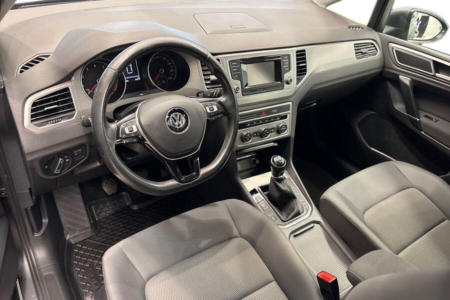 Volkswagen Golf Sportsvan vaihtoauto