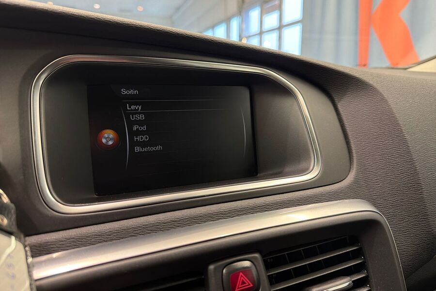 Volvo V40 vaihtoauto