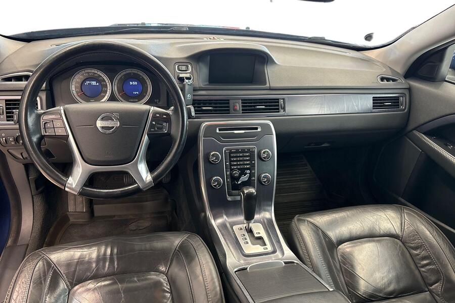 Volvo V70 vaihtoauto