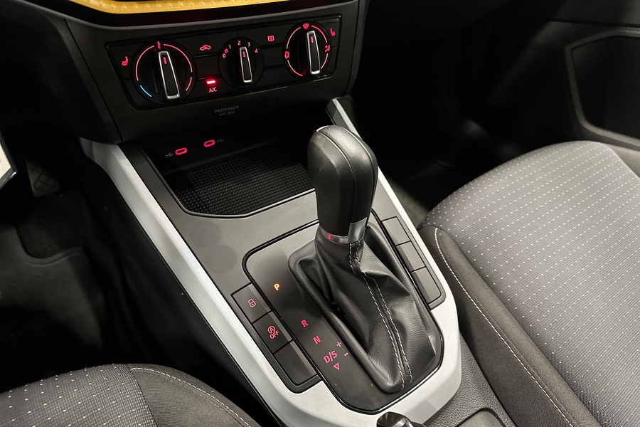 SEAT Arona vaihtoauto