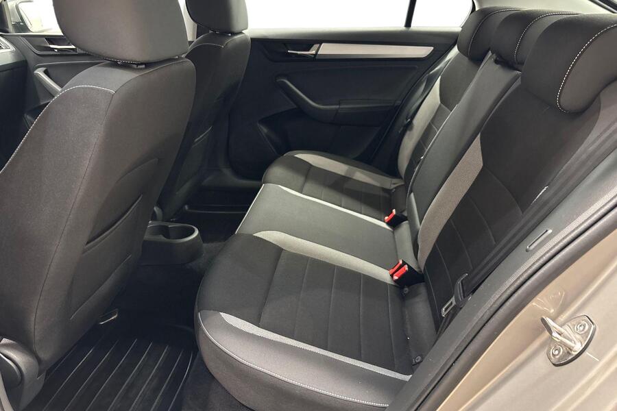 Skoda Rapid vaihtoauto