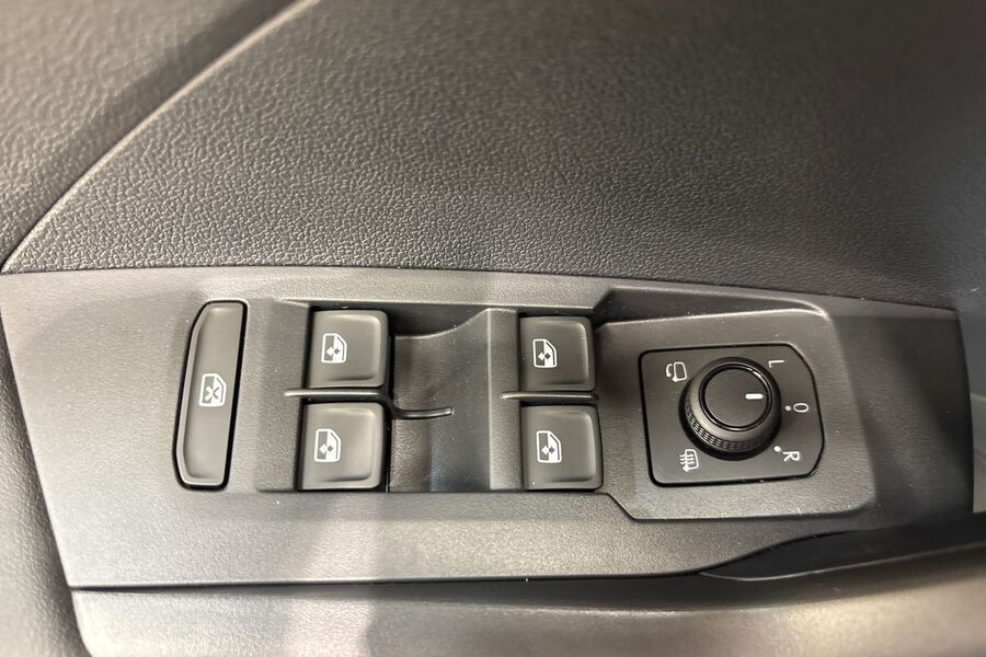 Volkswagen T-Cross vaihtoauto