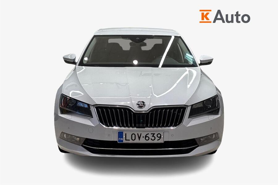 Skoda Superb vaihtoauto