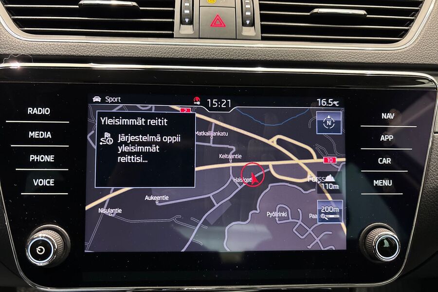 Skoda Superb vaihtoauto