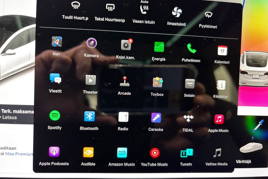 Tesla Model 3 vaihtoauto