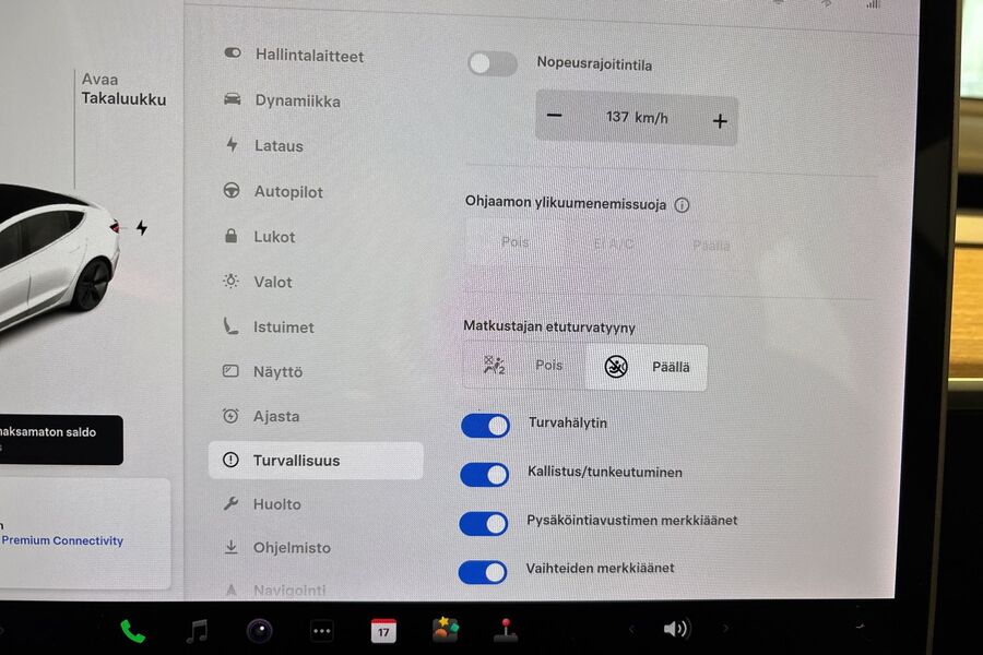 Tesla Model 3 vaihtoauto