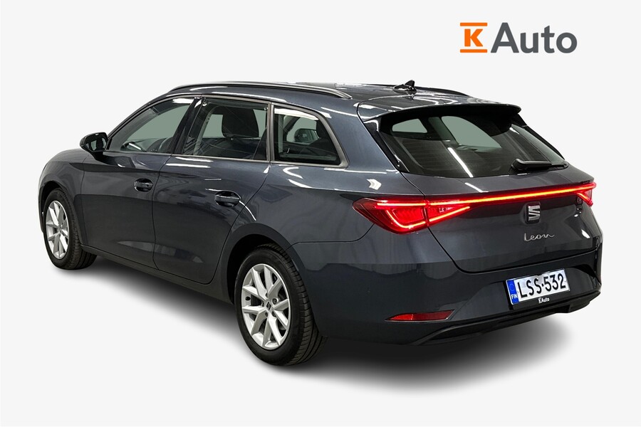 SEAT Leon Sportstourer vaihtoauto