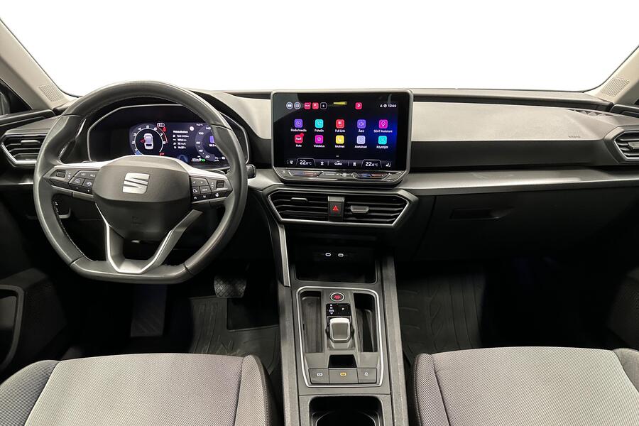 SEAT Leon Sportstourer vaihtoauto