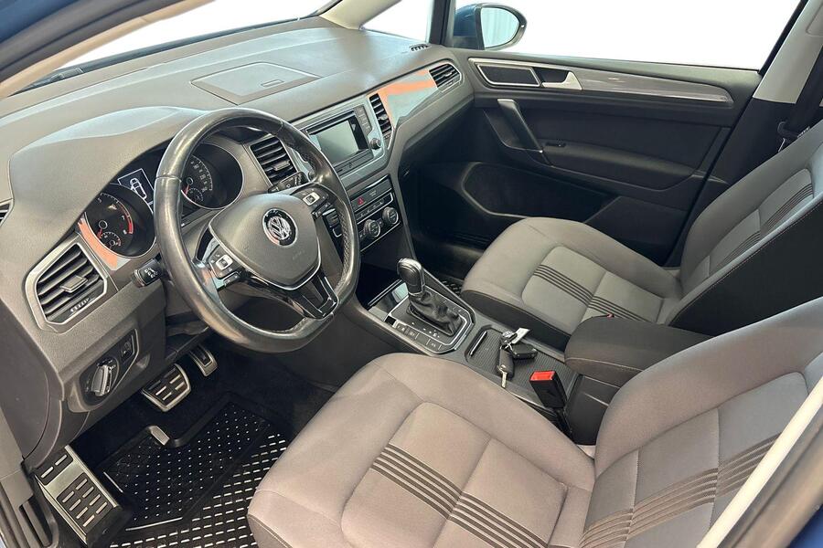 Volkswagen Golf Sportsvan vaihtoauto