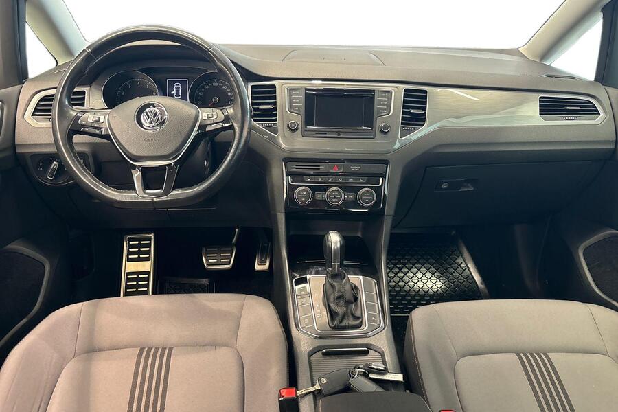 Volkswagen Golf Sportsvan vaihtoauto
