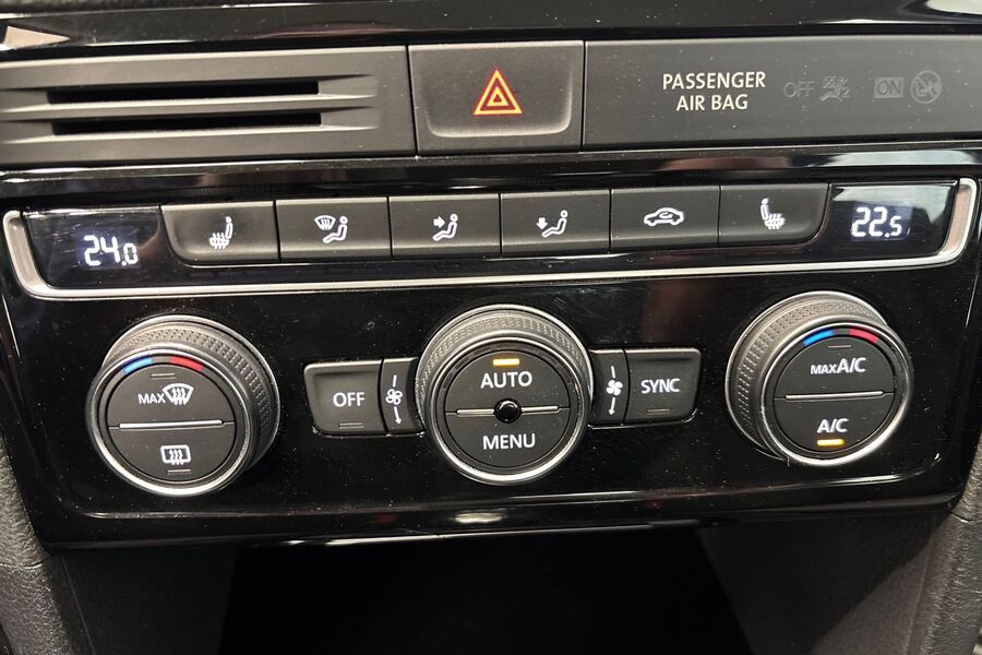 Volkswagen Golf Sportsvan vaihtoauto