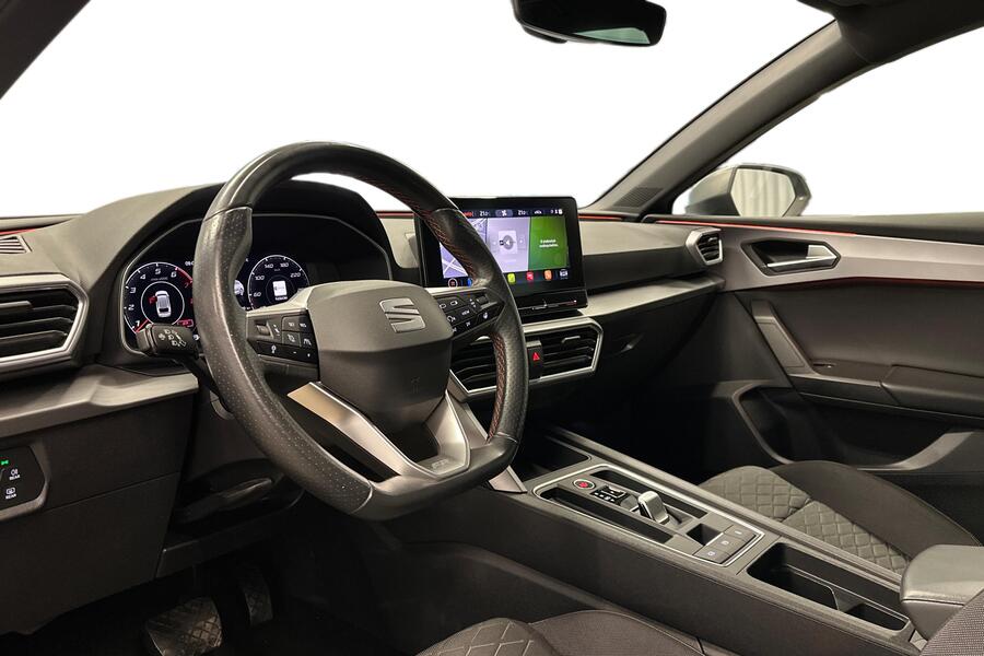 SEAT Leon Sportstourer vaihtoauto