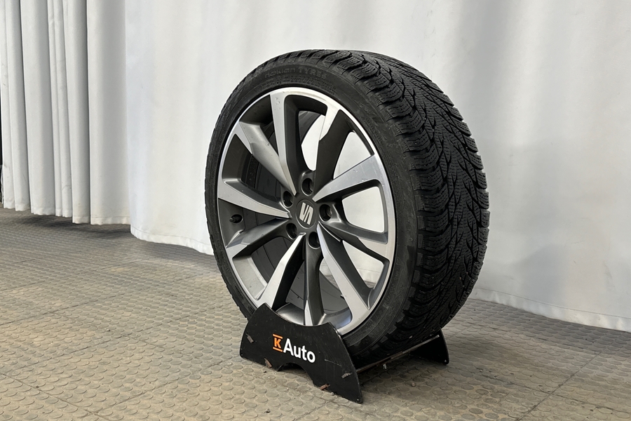 SEAT Leon Sportstourer vaihtoauto