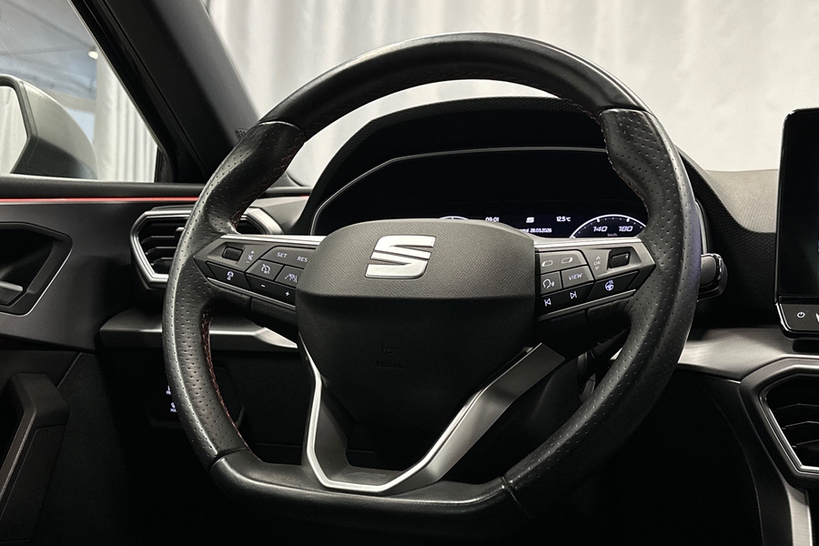 SEAT Leon Sportstourer vaihtoauto