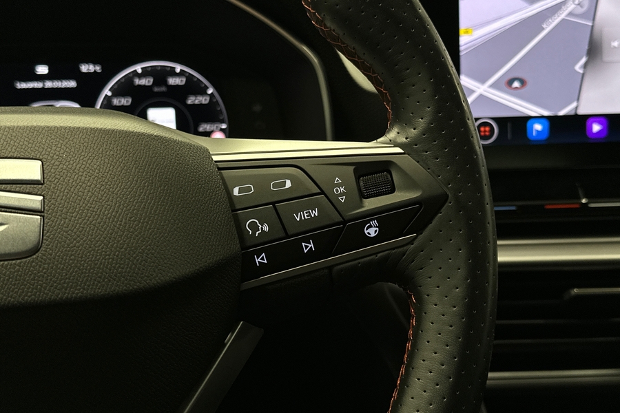 SEAT Leon Sportstourer vaihtoauto