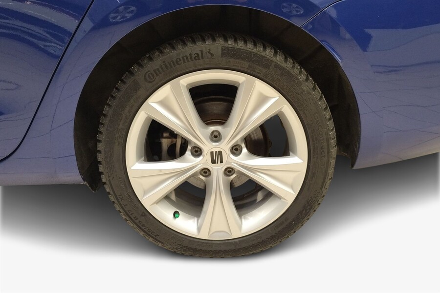 SEAT Leon Sportstourer vaihtoauto