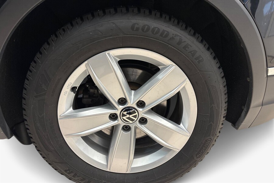 Volkswagen Tiguan vaihtoauto