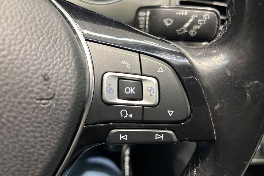 Volkswagen Golf Sportsvan vaihtoauto