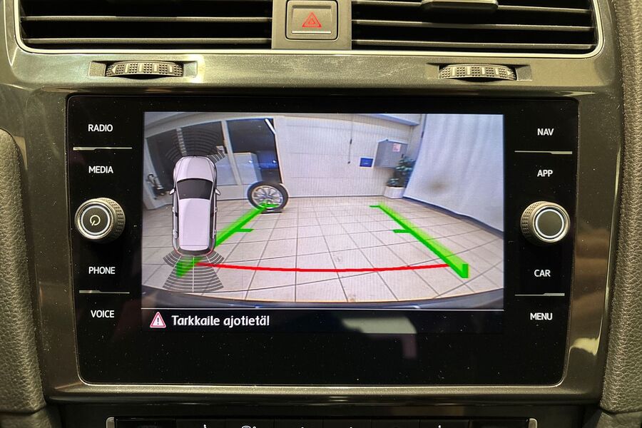 Volkswagen Golf vaihtoauto