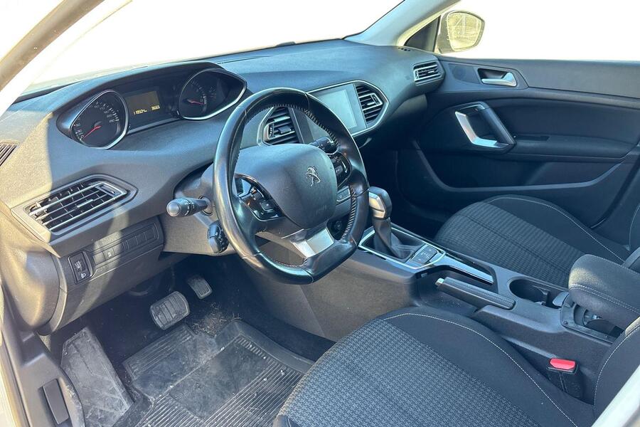 Peugeot 308 vaihtoauto