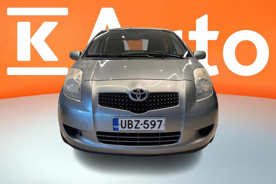 Toyota Yaris vaihtoauto