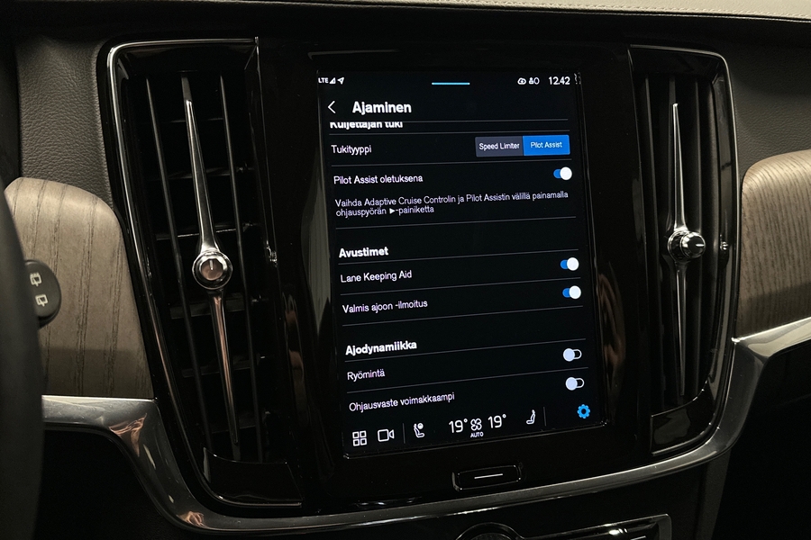 Volvo V90 vaihtoauto