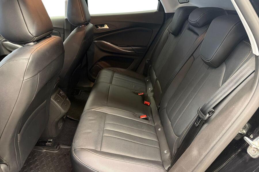 Opel Grandland X vaihtoauto