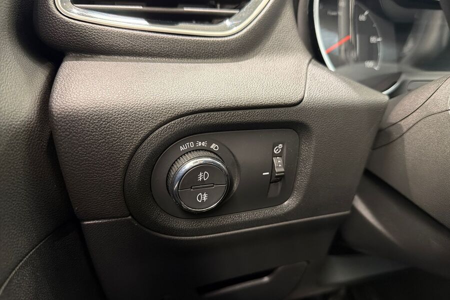 Opel Grandland X vaihtoauto