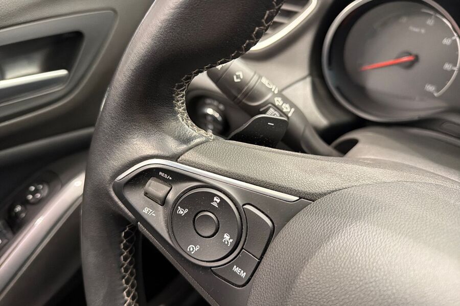 Opel Grandland X vaihtoauto