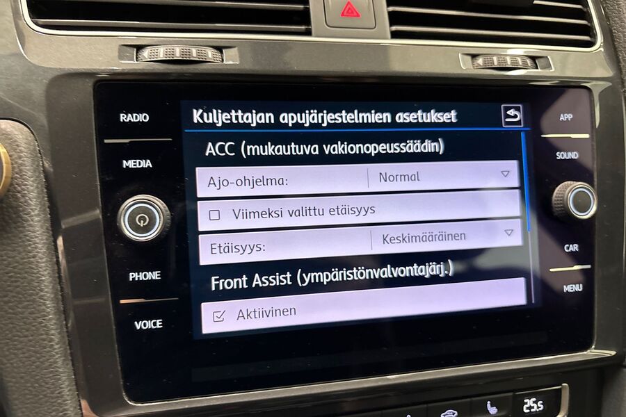 Volkswagen Golf vaihtoauto