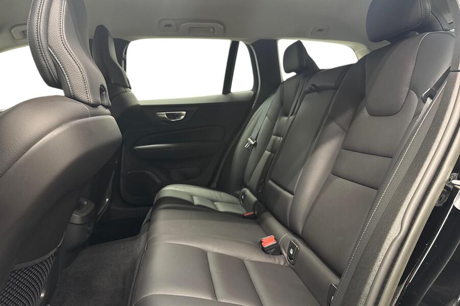 Volvo V60 Cross Country vaihtoauto