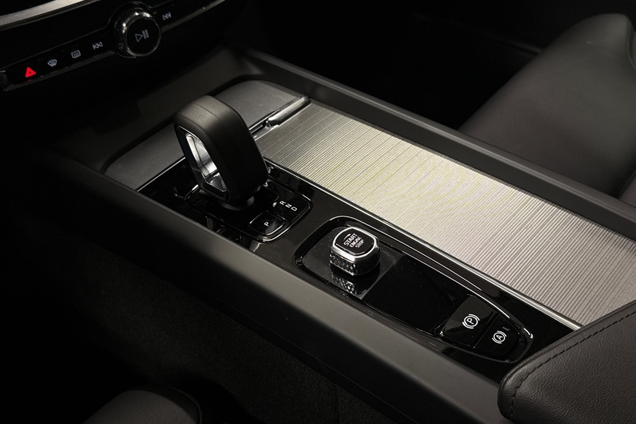 Volvo V60 Cross Country vaihtoauto